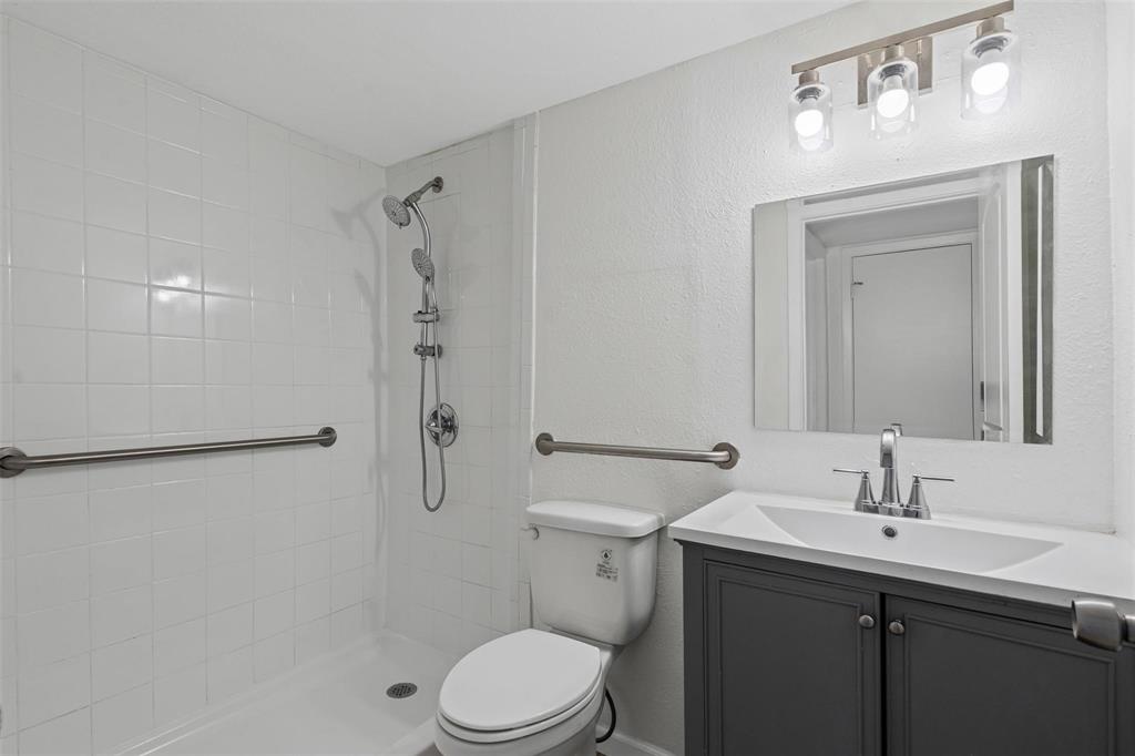 Highland Hills 19 - Residential