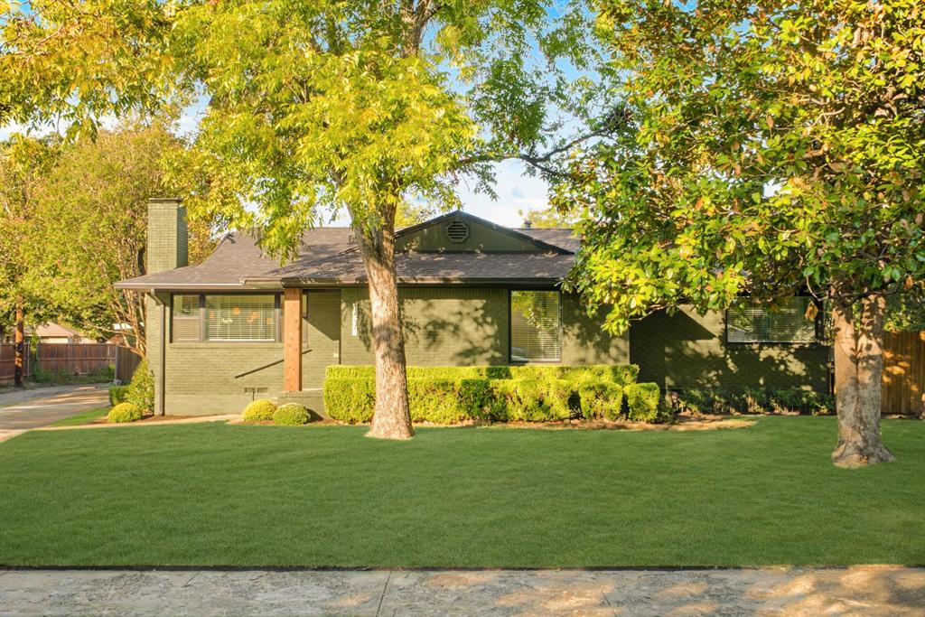 1631 Macmanus Drive