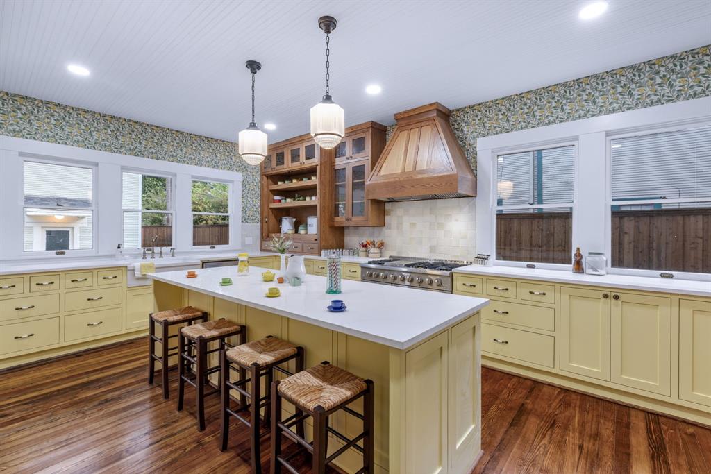 Munger Place - Residential