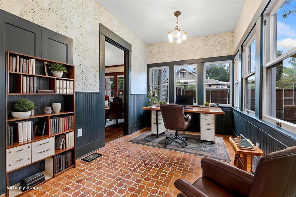 Munger Place - Residential