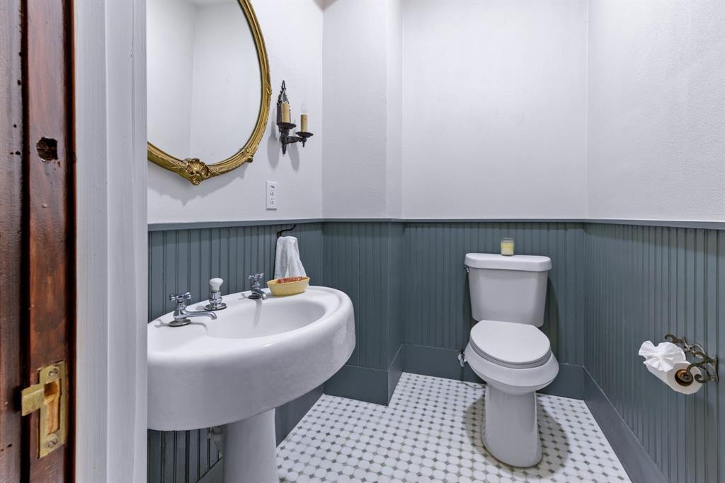 Munger Place - Residential