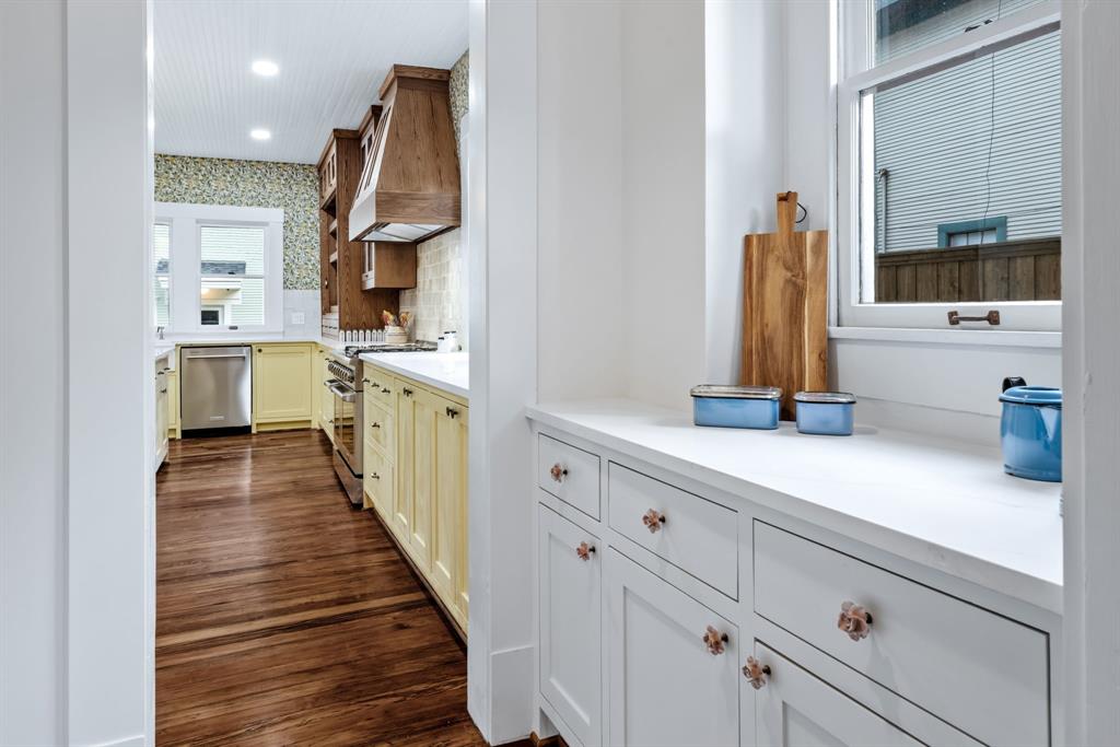 Munger Place - Residential