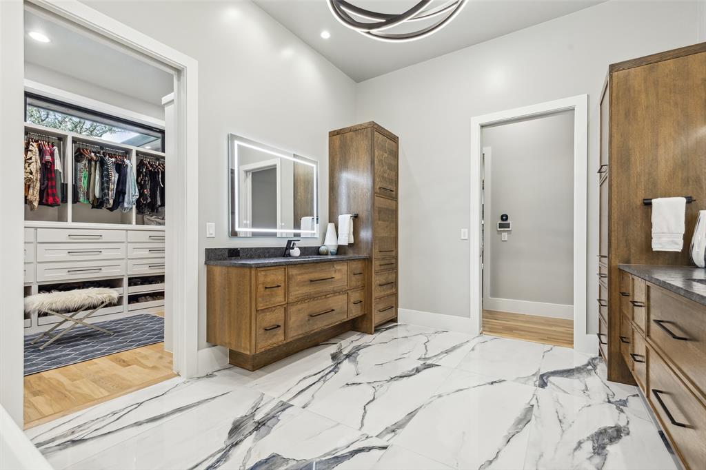 Diamond Circle Estate Add - Residential