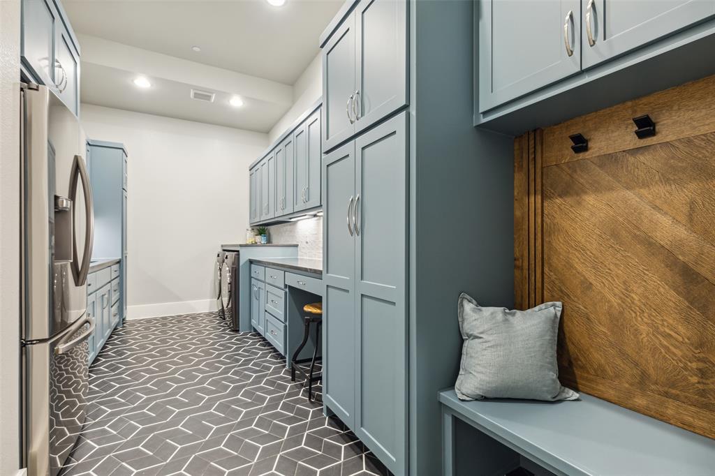 Diamond Circle Estate Add - Residential