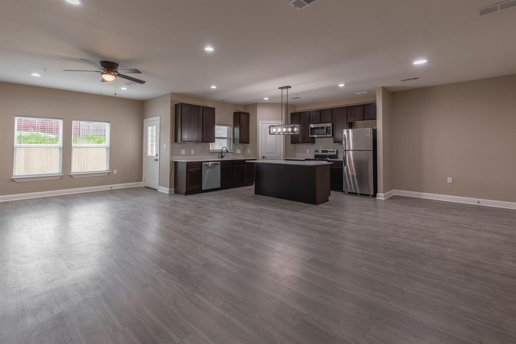 Wylie Lake Twnhms Add - Residential Lease