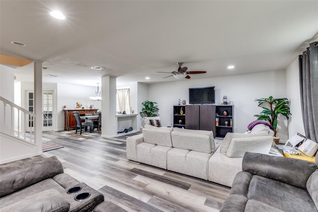 2180 Benning Way