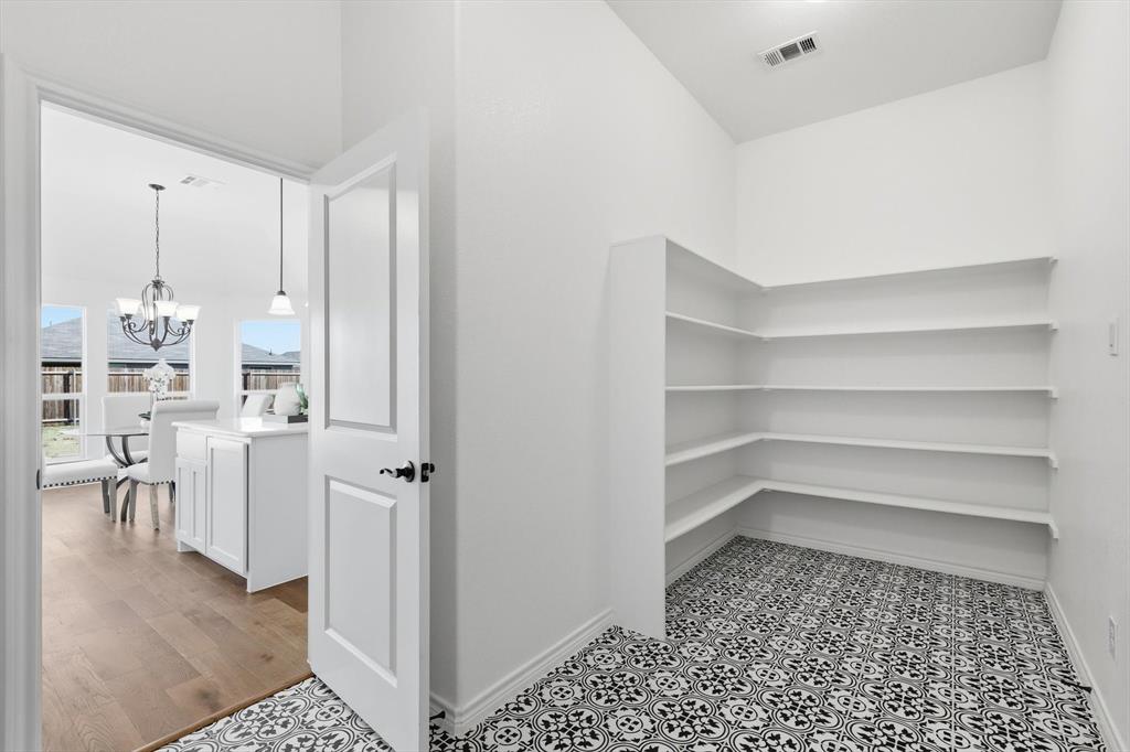 BAR C RANCH - Residential