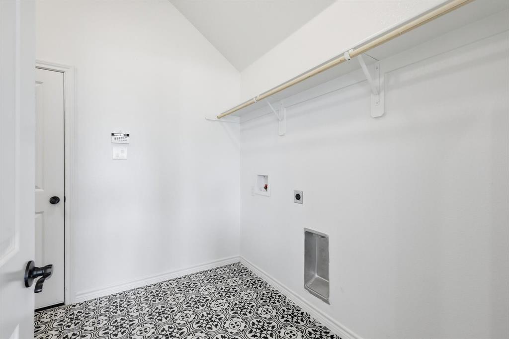 BAR C RANCH - Residential