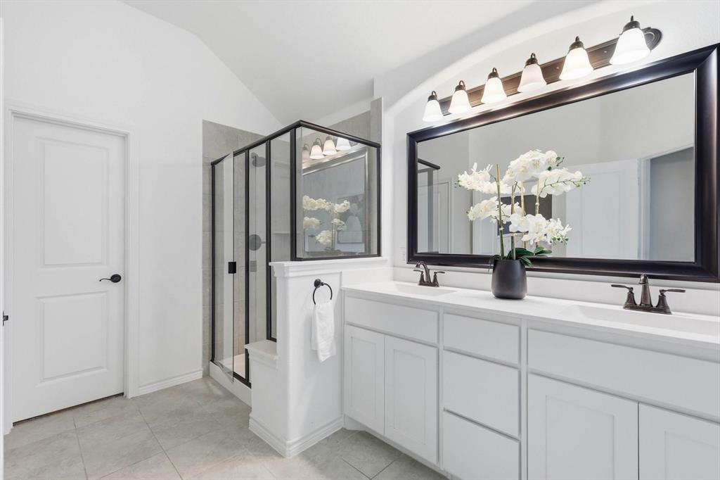 BAR C RANCH - Residential