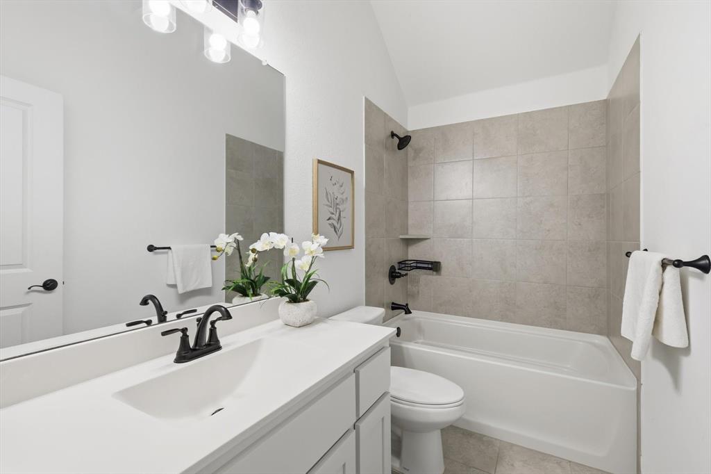 BAR C RANCH - Residential