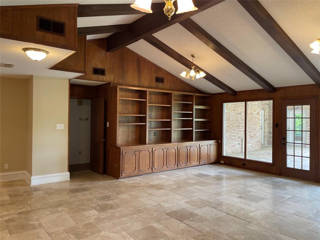 Shadowood Lake Estates - Residential