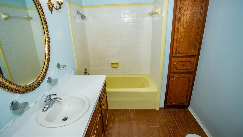 Shadowood Lake Estates - Residential