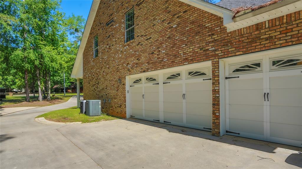 Shadowood Lake Estates - Residential