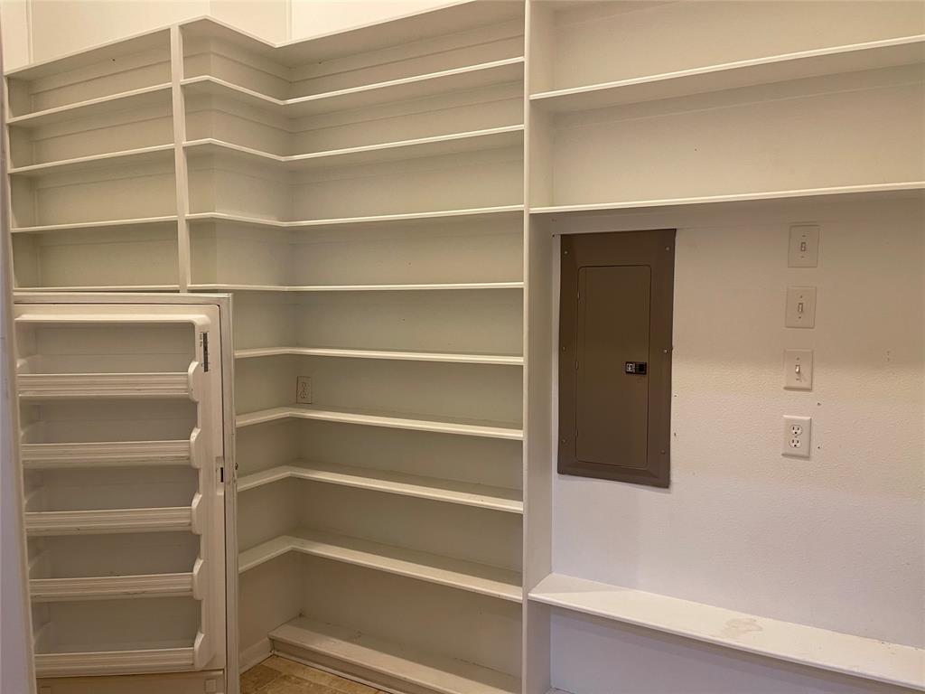 Shadowood Lake Estates - Residential