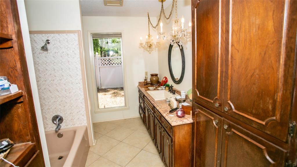 Shadowood Lake Estates - Residential