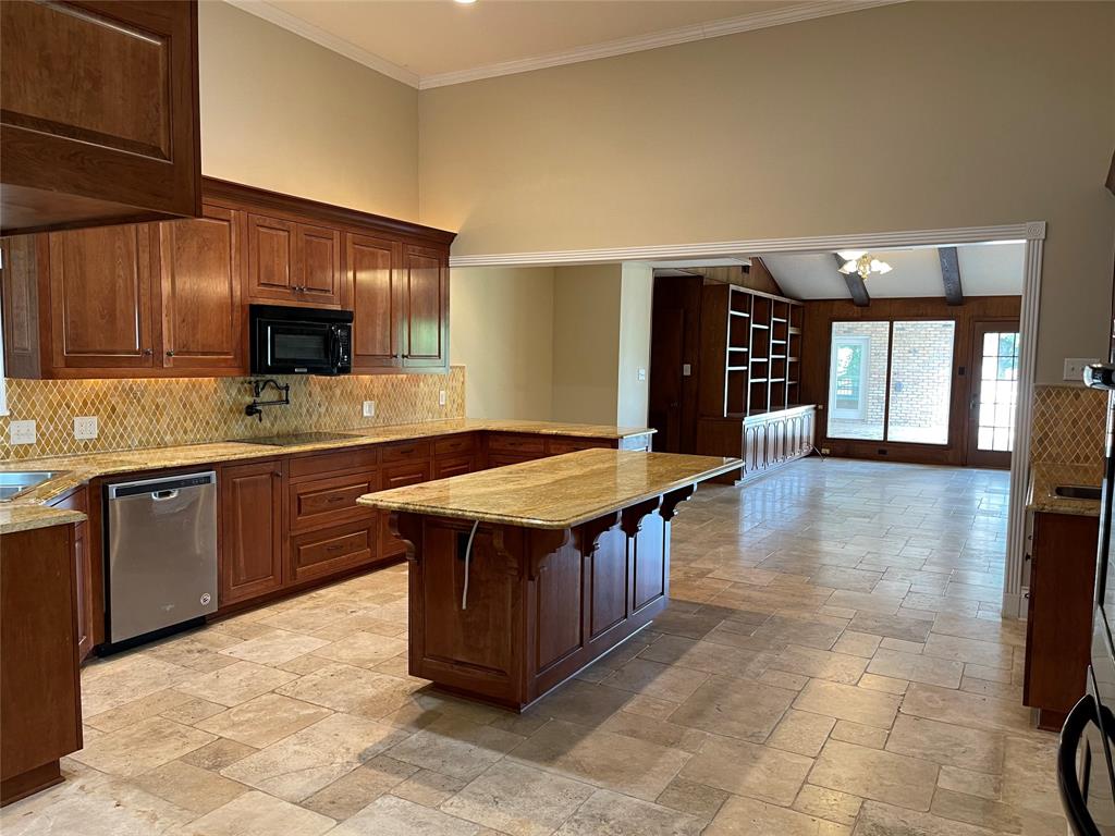 Shadowood Lake Estates - Residential