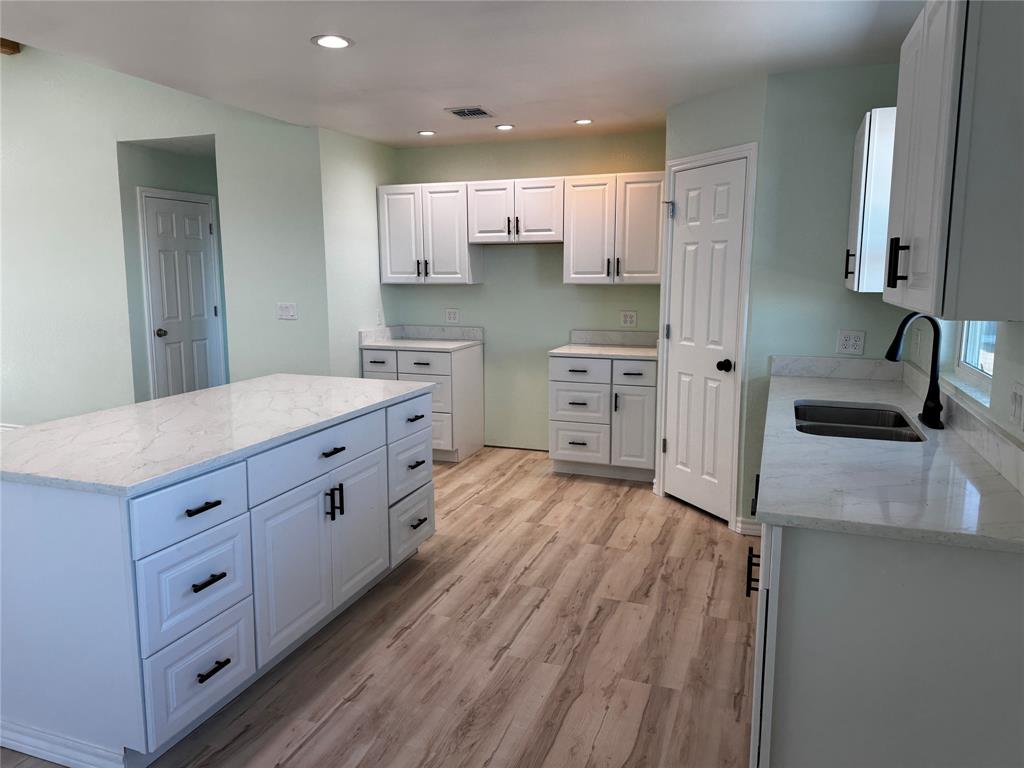 Lake Country Acres - Residential