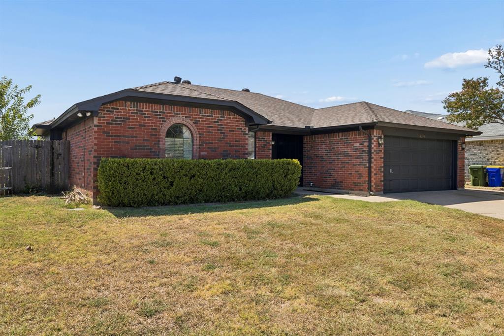 Photo of 6344 N Park Drive, Watauga, TX 76148 (MLS # 21392590)