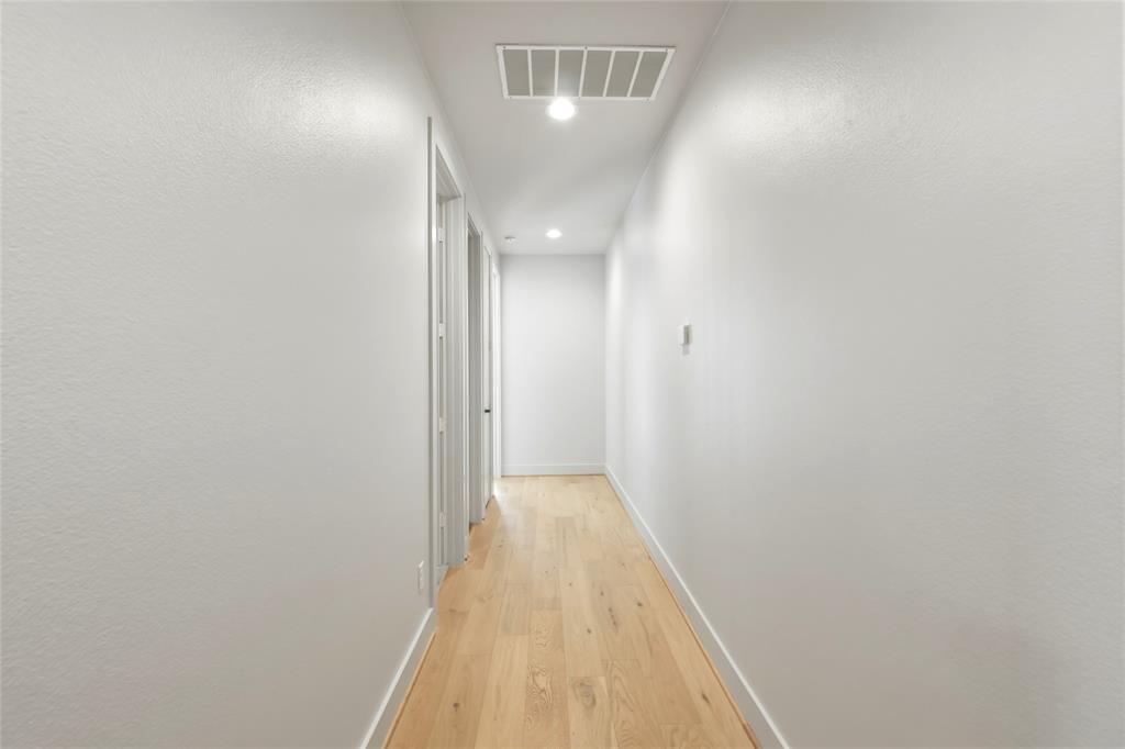 Mount Auburn - Residential