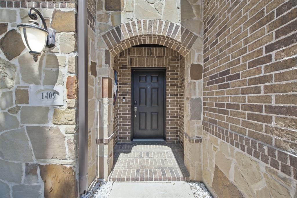 1409 Pelican Drive