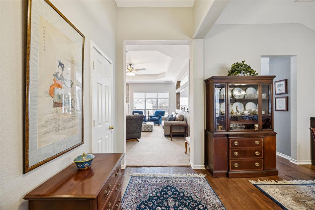 2790 Beacon Hill Drive