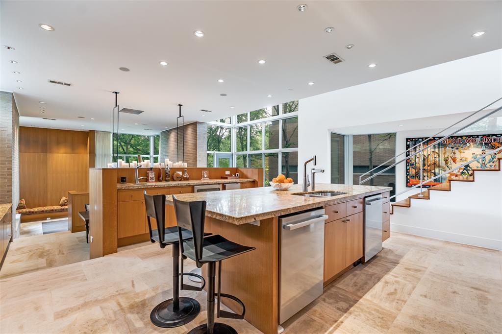 2207 Kessler Woods Court