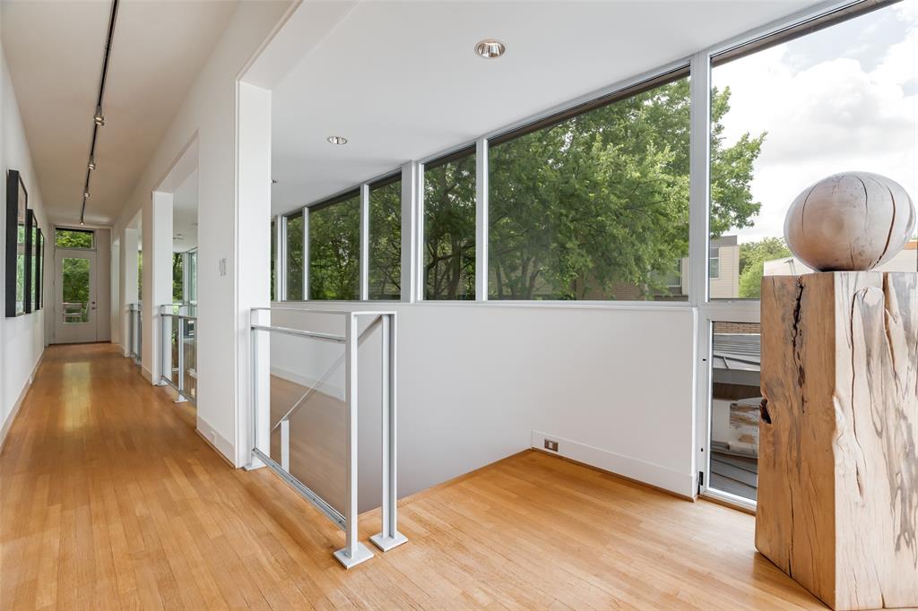 Kessler Woods Court - Residential