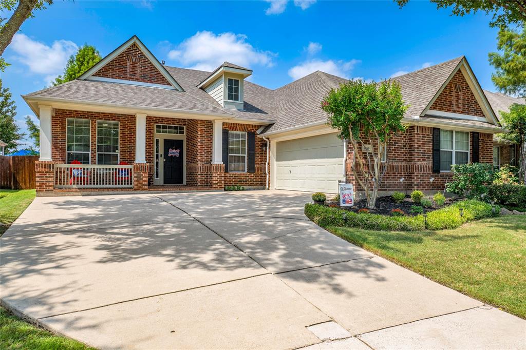 6869 Shoreview Drive