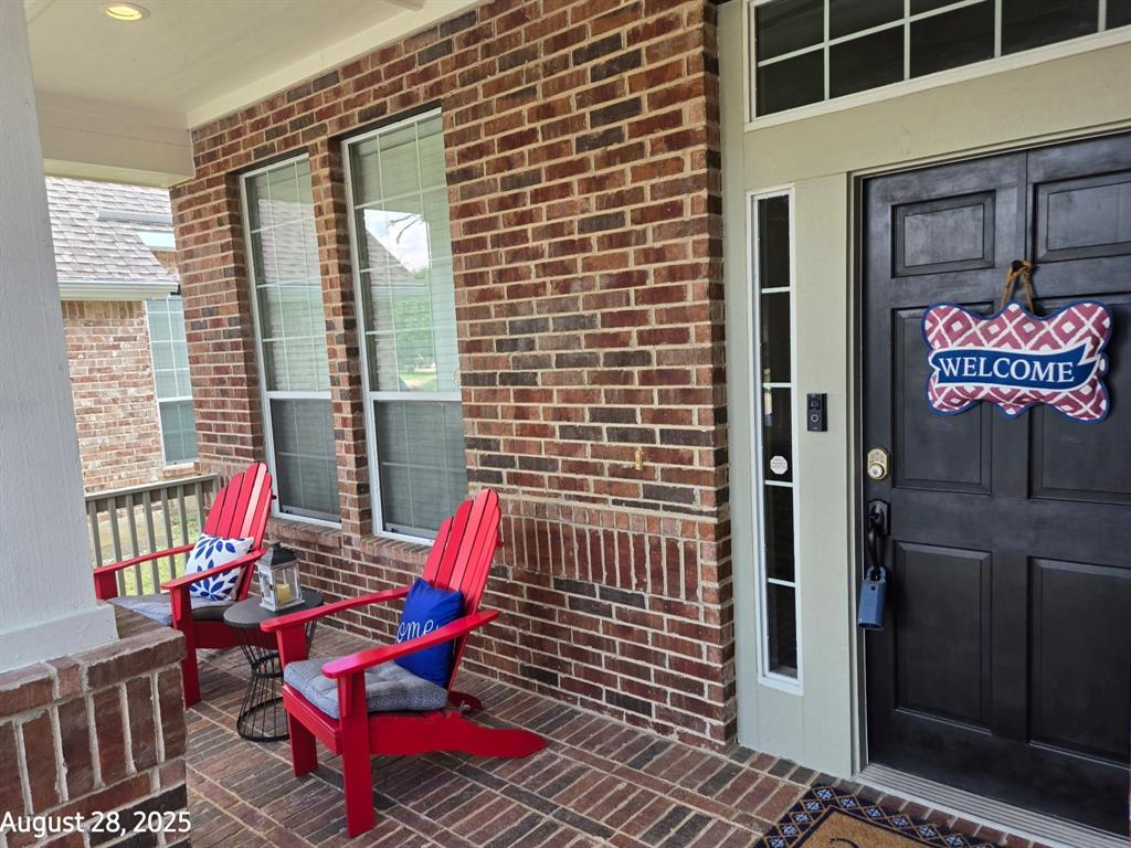 6869 Shoreview Drive
