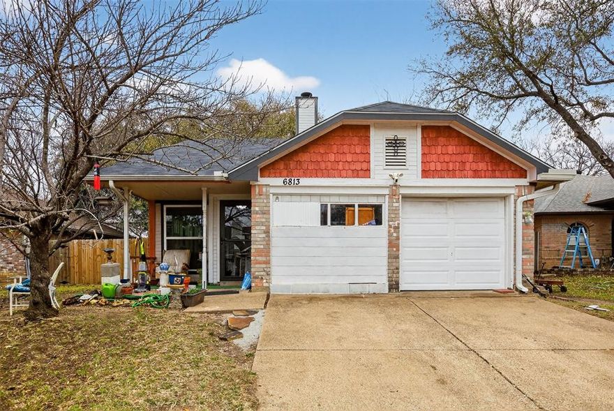 With close access to everyday amenities and just a short commute to downtown Fort worth and Dallas, this charming two-story home features 3 bedrooms and 2 bathrooms. The home includes a cozy fireplace, a fenced patio area ideal for relaxing or entertaining, and a combination of carpet, laminated, and tile flooring throughout. The layout offers comfort and functionality. Call for more details
