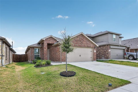 Photo of 2205 Feeder Way, Royse City, TX 75189 (MLS # 21383245)