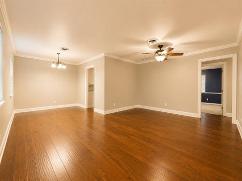Tiny photo for 6009 Horton Avenue, Shreveport, LA 71105 (MLS # 21341827)