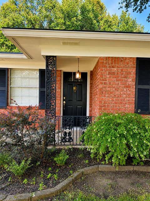 Tiny photo for 6009 Horton Avenue, Shreveport, LA 71105 (MLS # 21341827)