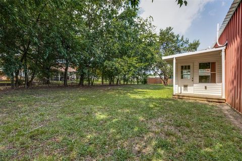 A home in Pottsboro