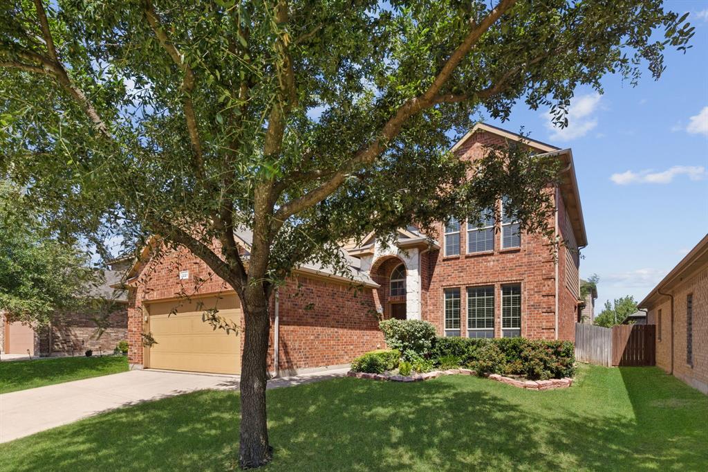 2221 Laurel Forest Drive