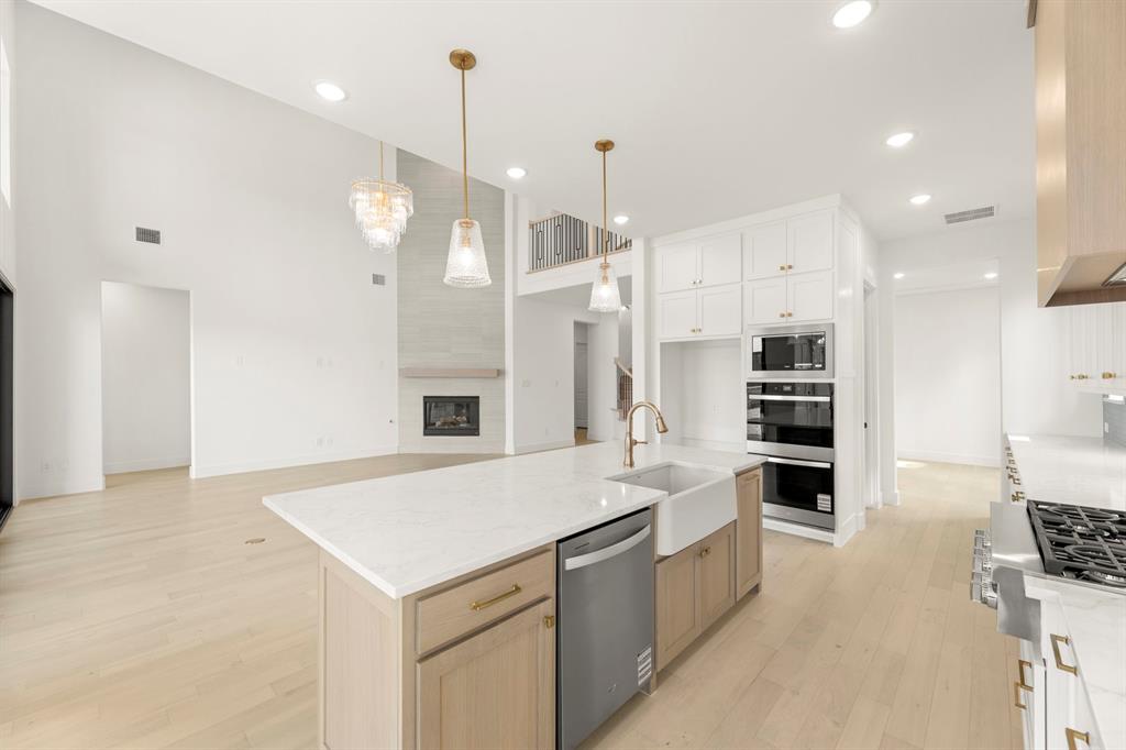 Mosaic - Residential