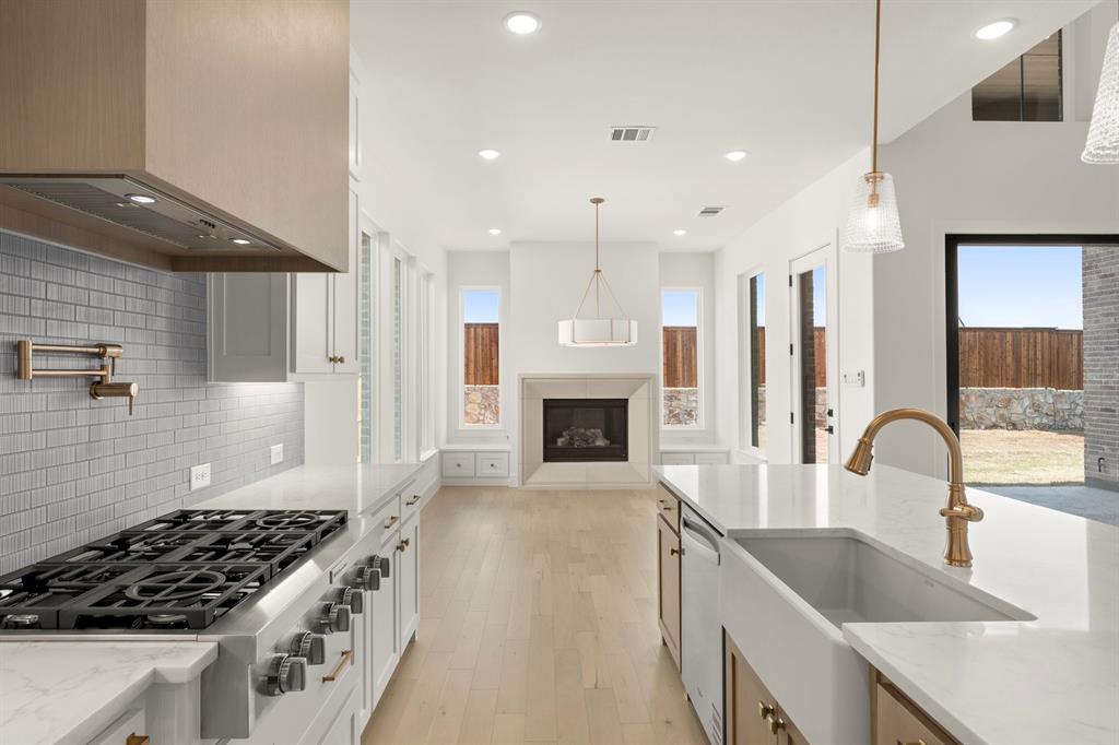 Mosaic - Residential