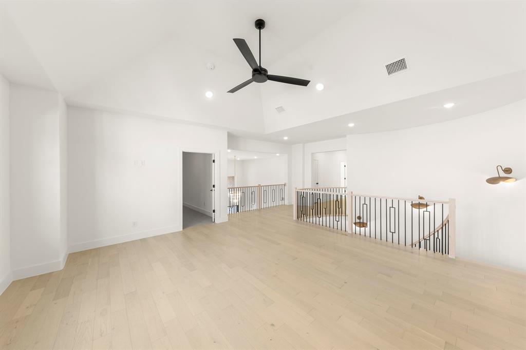 Mosaic - Residential