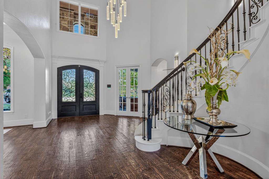 5405 Lake Windermere Drive