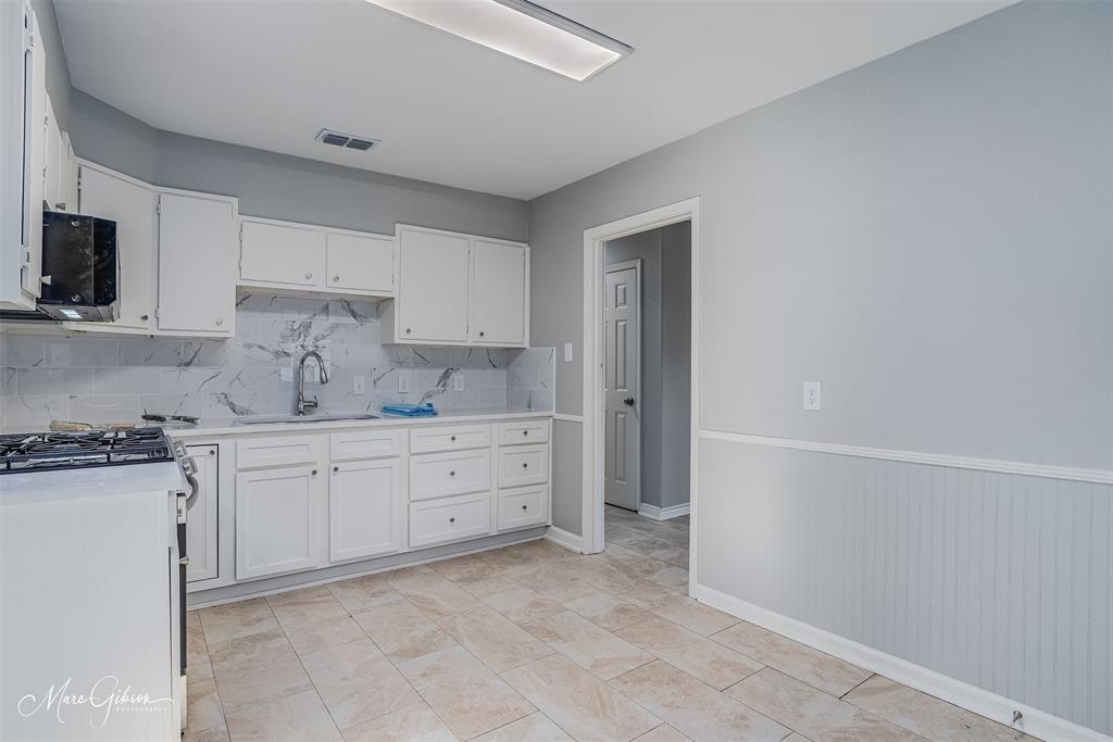 Shreveport, Louisiana 71118, United States, 3 Bedrooms Bedrooms, ,1 BathroomBathrooms,Residential,Active,225979