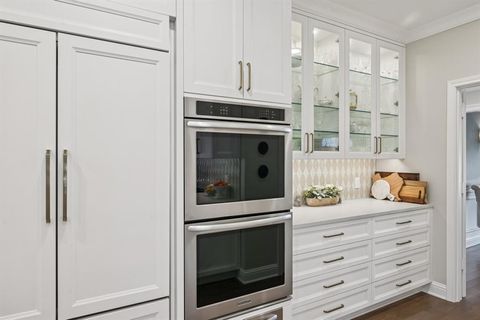 Tiny photo for 5603 Ursula Lane, Dallas, TX 75229 (MLS # 21176195)