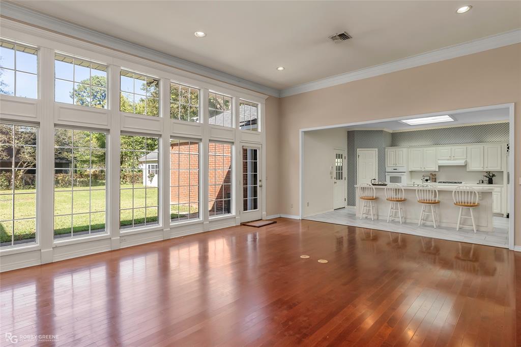 Broadmoor - Residential