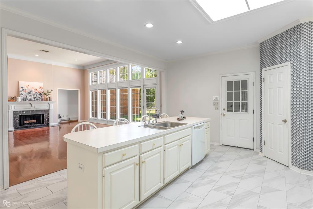 Broadmoor - Residential