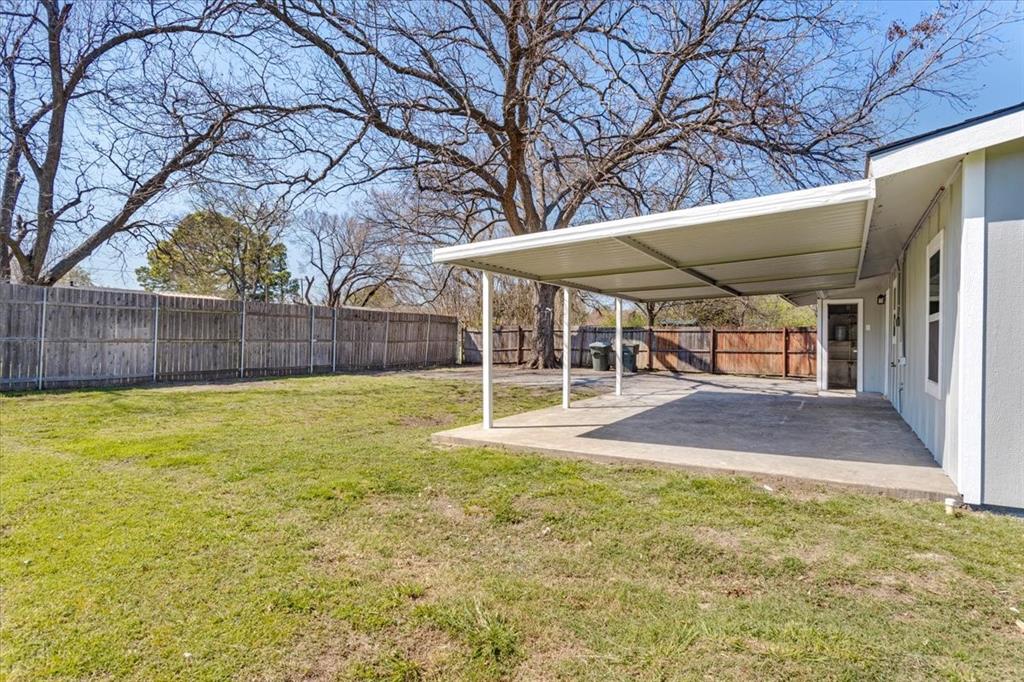 Hayes Mitchell Contemporary - Residential