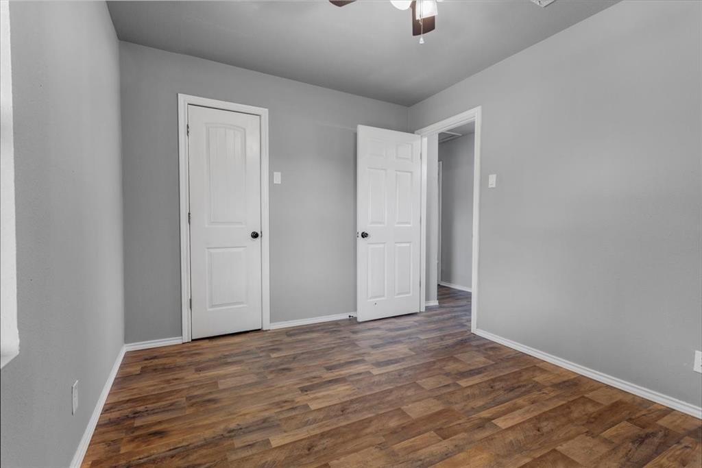 Hayes Mitchell Contemporary - Residential