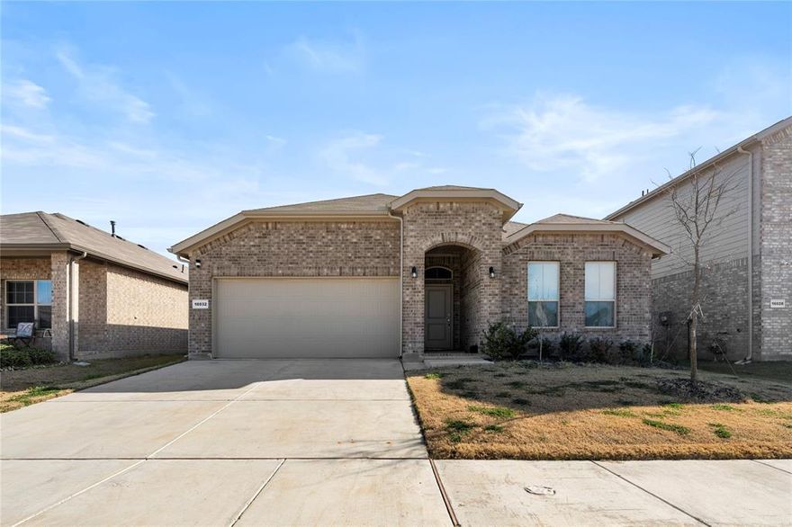 Welcome home to Trails of Elizabeth Creek—where a beautiful open view and resort-style living meet! Low HOA.
Located on an exceptionally wide, spacious street, this home enjoys a fantastic front-facing view of the community’s signature amenities, all just steps away. Right across the street, you’ll find the community pool, cabana, lazy river, large playground, and tot lot, creating a scenic and lively backdrop that feels more like a vacation resort than a neighborhood.
This thoughtfully designed single-story 4-bedroom home features an inviting open-concept layout, perfect for both everyday living and entertaining. The kitchen opens beautifully to the main living area, anchored by a large island and modern finishes.
The private primary suite offers a relaxing retreat with a spa-like bath and generous walk-in closet, while three additional bedrooms provide flexibility for family, guests, or a home office.
Enjoy a covered back patio, fenced backyard, and smart home features for modern convenience. Located in desirable Northwest ISD, with easy access to I-35W, Highway 114, shopping, dining, and Texas Motor Speedway, this home delivers comfort, convenience, and an unbeatable setting.
Few homes offer this combination of space, view, and front-row access to top community amenities—don’t miss it!