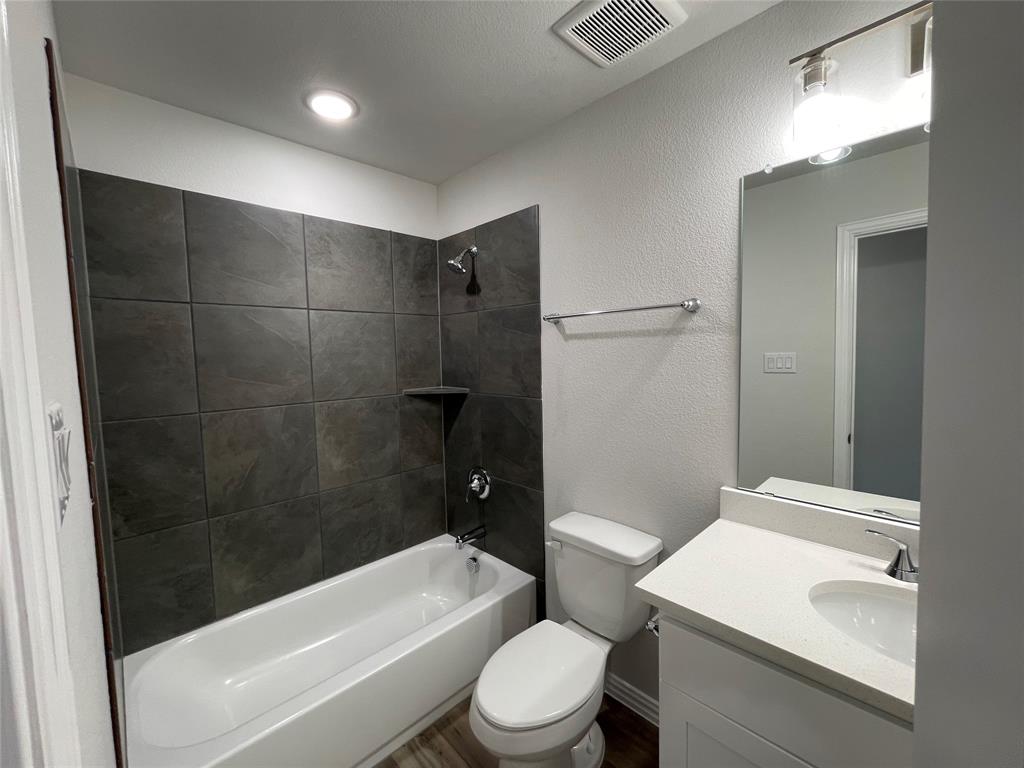 Red Eagle Place - Residential