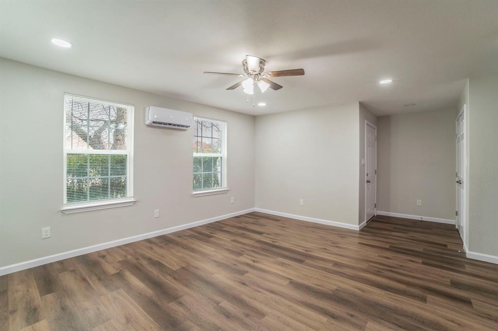 Chamberlain Arlington Heights 1st - Residential Lease