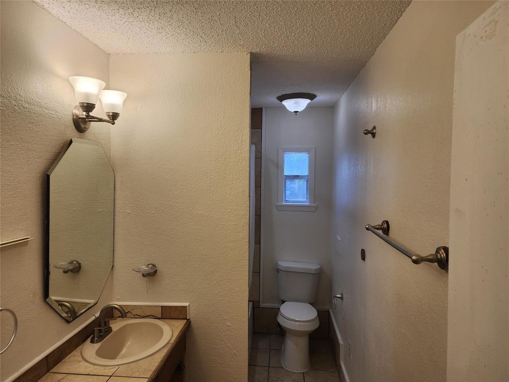 Two Worlds Rev - Residential