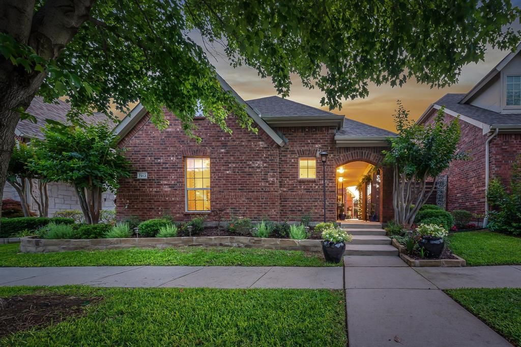 Photo of 7913 Southmark Drive, Frisco, TX 75035 (MLS # 21157724)